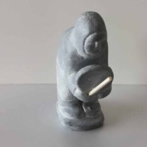 Inuit Man with drum - 851