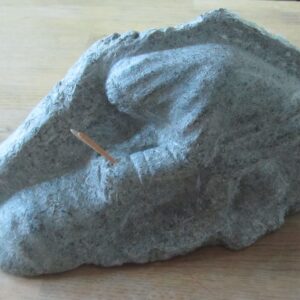 Inuit hunter with walrus - 311